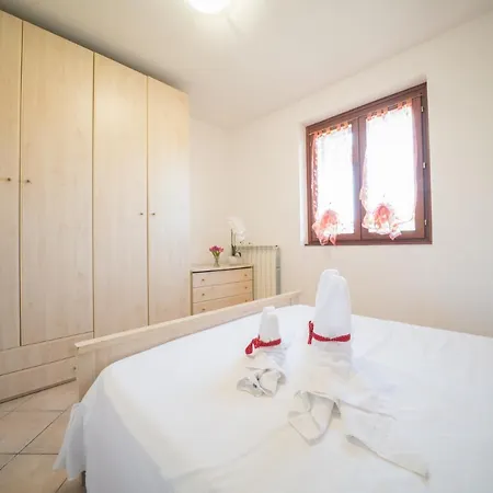 Gardappartamenti Cascinale Pool Apartment