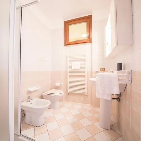 Gardappartamenti Cascinale Pool Apartament *