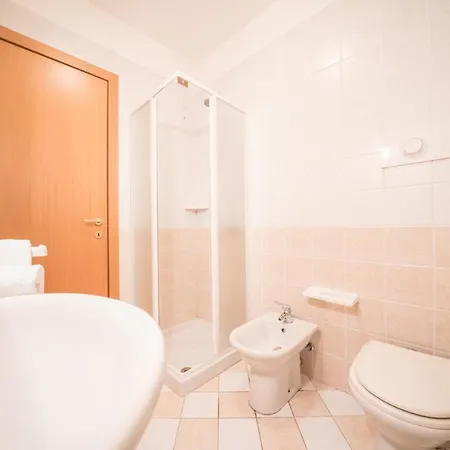 Apartment Gardappartamenti Cascinale Pool